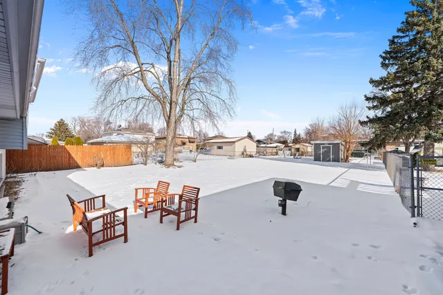 $419,999 | 9109 Crescent Court, Oak Lawn, IL 60453