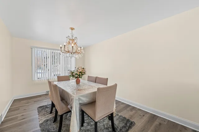 $419,999 | 9109 Crescent Court, Oak Lawn, IL 60453