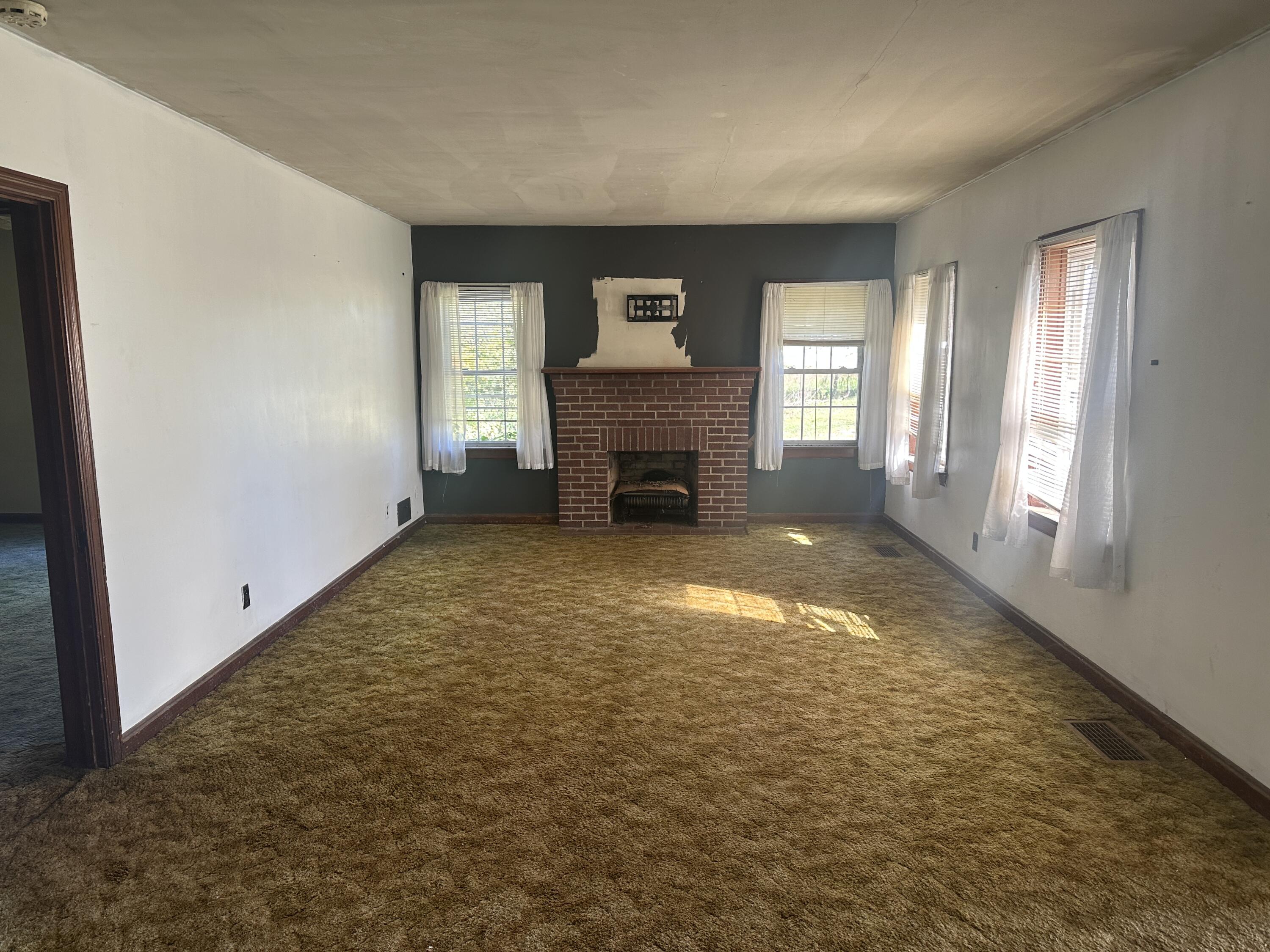 328 Bridgeville Road Germantown, KY 41044 - Photo 8 of 33 Gallery Image 8