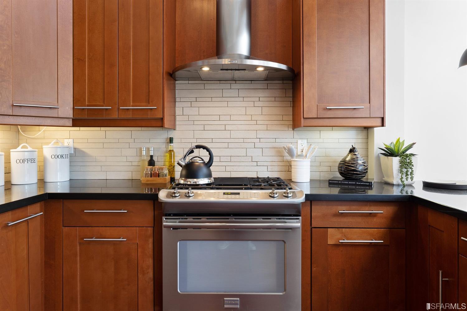 14 Joy Street San Francisco, CA 94110 - Photo 36 of 62