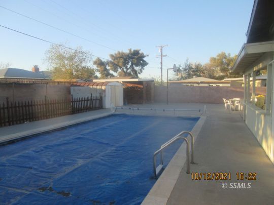 227 South Springside Street Ridgecrest, CA 93555 - Photo 19 of 22 a terrace view with two chairs