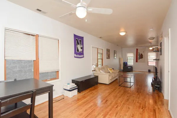 $3,295 | 1342 West Hubbard Street, Unit 2F, Chicago, IL 60642