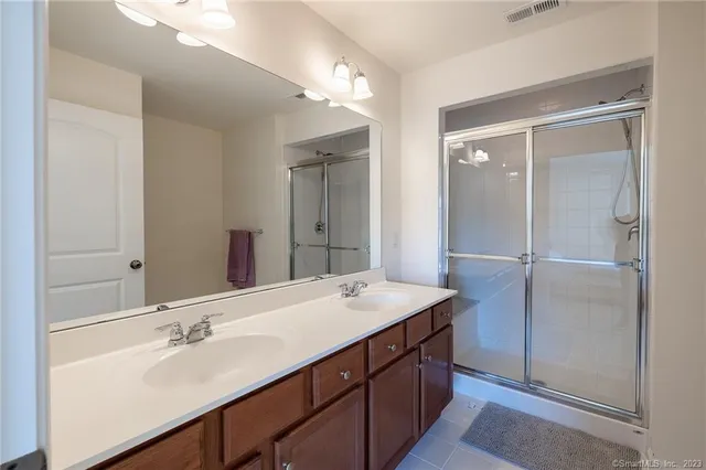 $430,000 | 30 Caldwell Terrace, Unit 30, Danbury, CT 06810