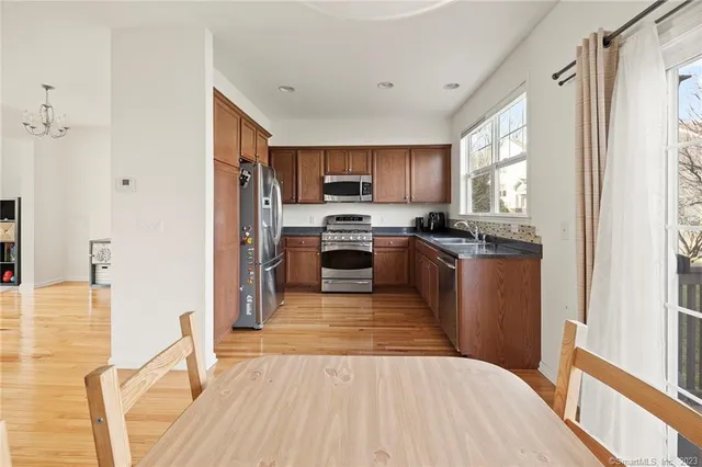 $430,000 | 30 Caldwell Terrace, Unit 30, Danbury, CT 06810