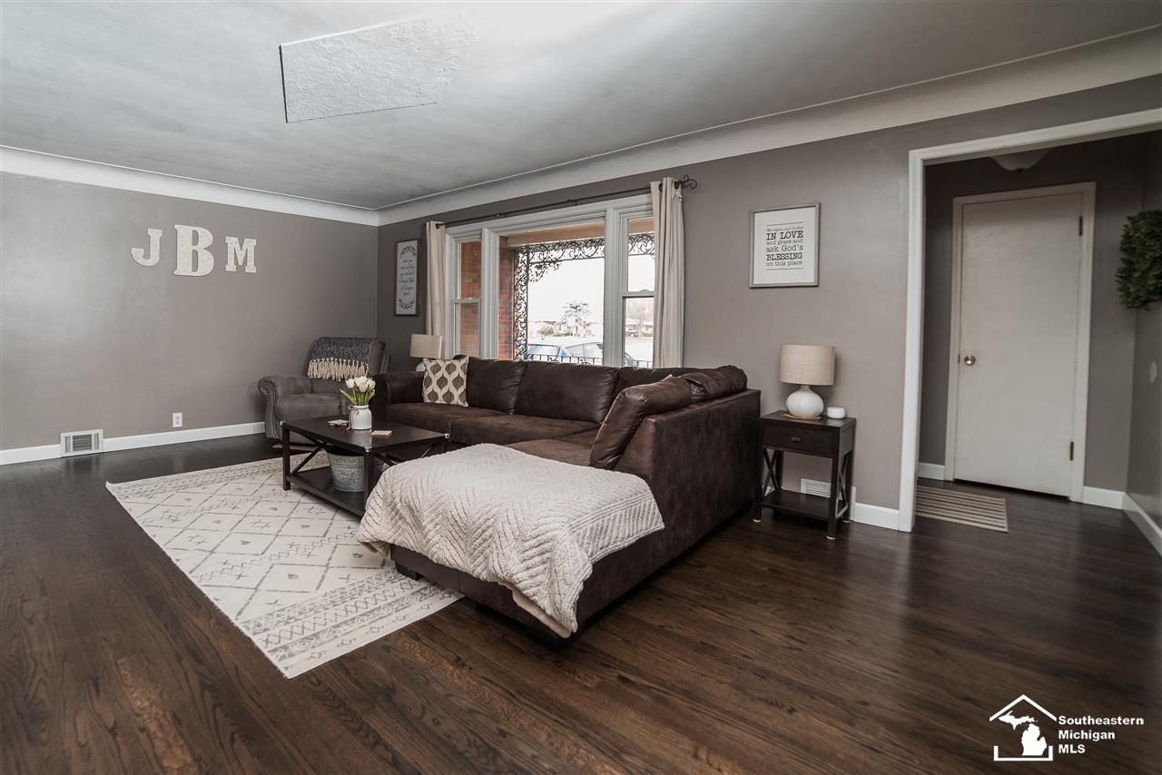 1845 South Custer Road Monroe, MI 48161 - Photo 16 of 26