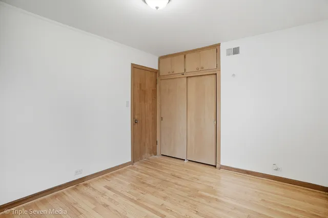 $329,500 | 314 East 31st Street, La Grange Park, IL 60526