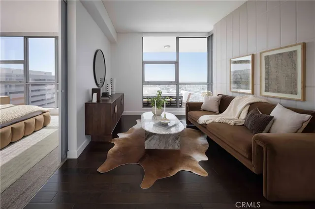 $923,063 | 9 Mac Arthur Place, Unit 508, Santa Ana, CA 92707