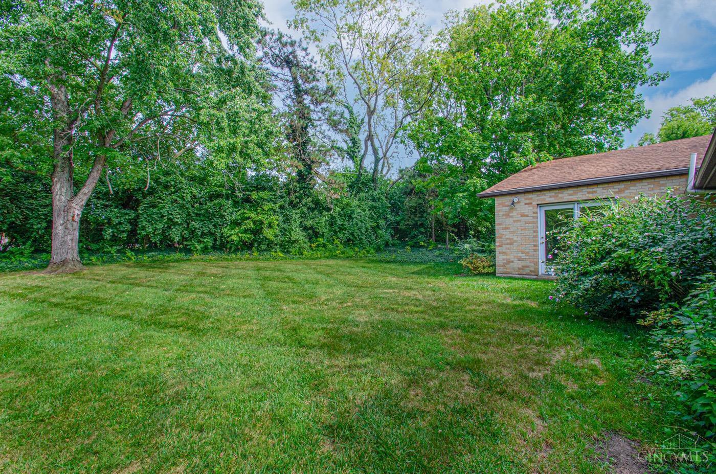 41 Lynn Rae Circle Centerville, OH 45458 - Photo 34 of 35
