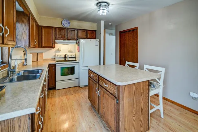 $399,900 | 400 Old Indian Trail, DeForest, WI 53532