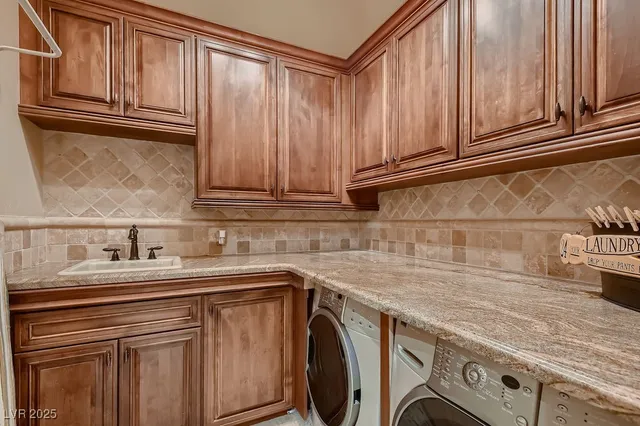 $5,499,999 | 2845 Red Arrow Drive, Las Vegas, NV 89135