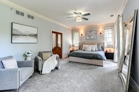 $2,100,000 | 445 Ridge Avenue, Clarendon Hills, IL 60514