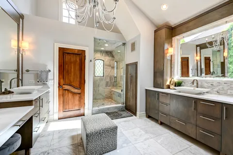$2,100,000 | 445 Ridge Avenue, Clarendon Hills, IL 60514
