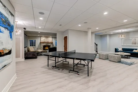 $2,100,000 | 445 Ridge Avenue, Clarendon Hills, IL 60514