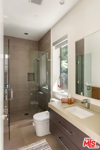 $2,549,000 | 7350 Pacific View Drive, Los Angeles, CA 90068