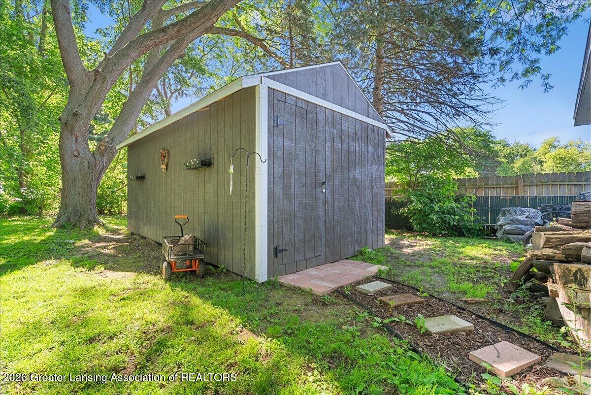 5937 Hughes Road Lansing, MI 48911 - Photo 33 of 36 33-Media Jett - 33