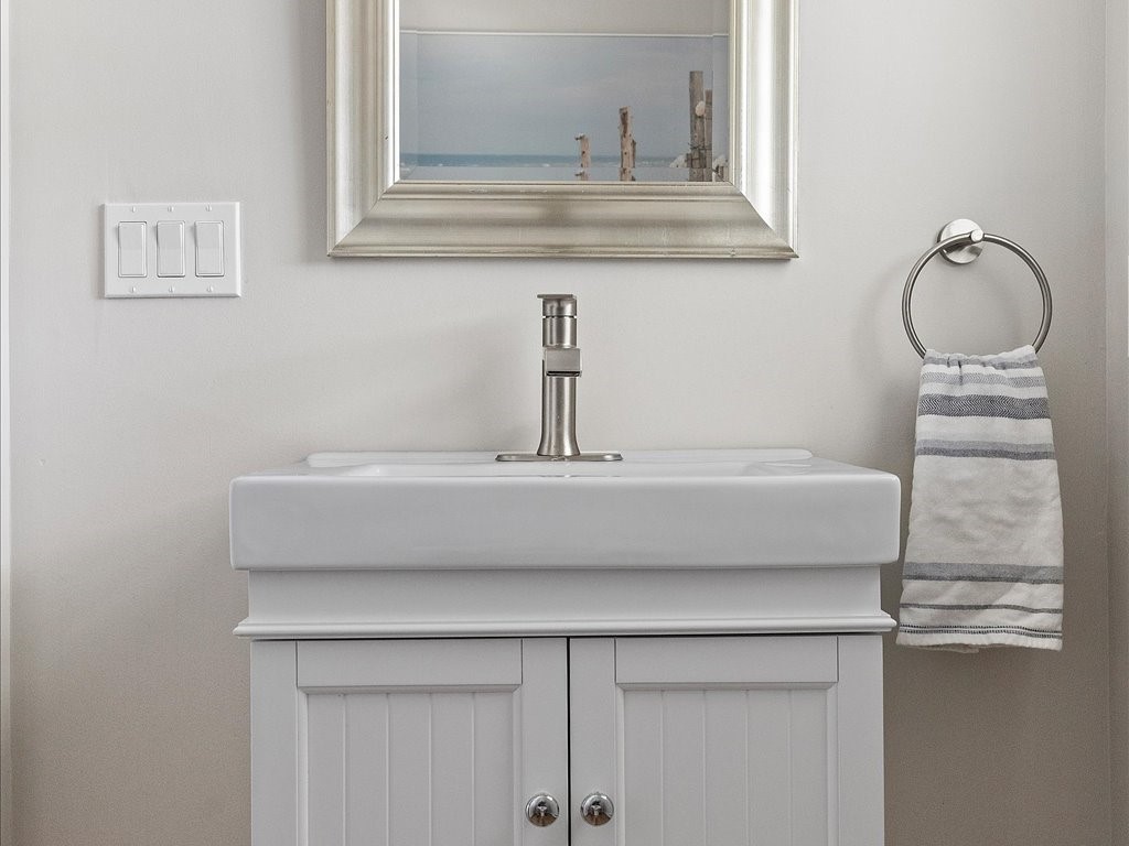 20 Wicklow Road Westerly, RI 02891 - Photo 23 of 49