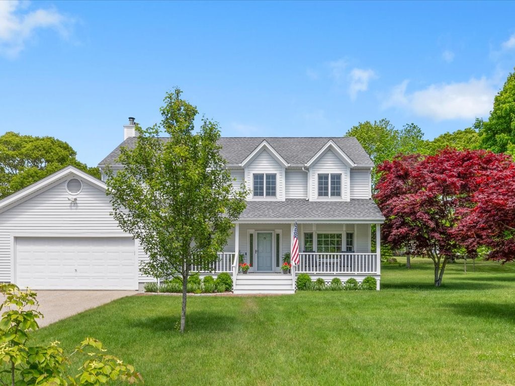 20 Wicklow Road Westerly, RI 02891 - Photo 3 of 49