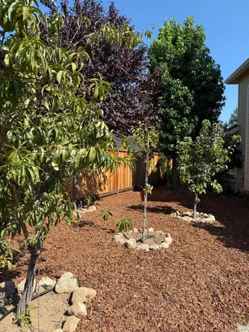 $6,500 | 1395 Grove Court, St. Helena, CA 94574