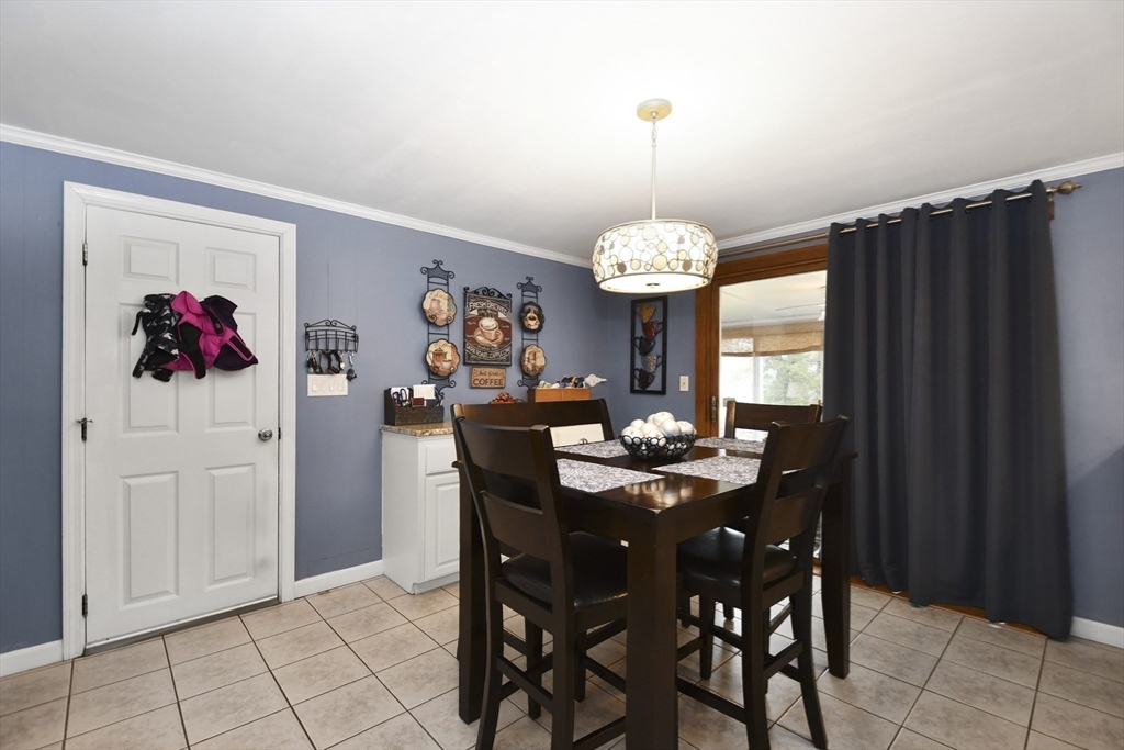 31 Cardinal Road Somerset, MA 02726 - Photo 16 of 40 Gallery Image 16