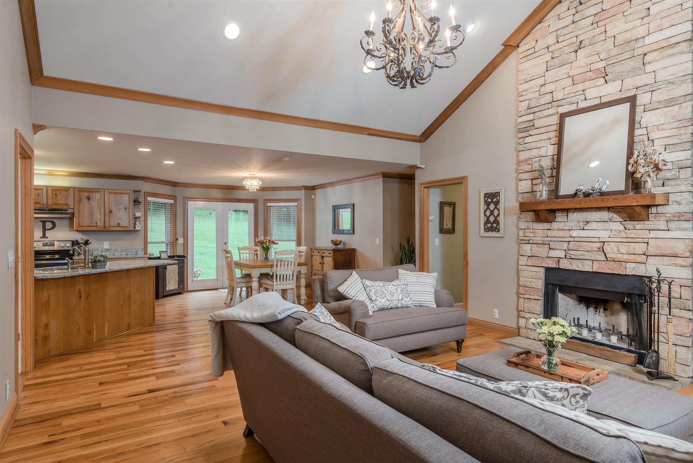 8731 Griffith Road Nashville, TN 37221 - Photo 6 of 28 Gallery Image 6