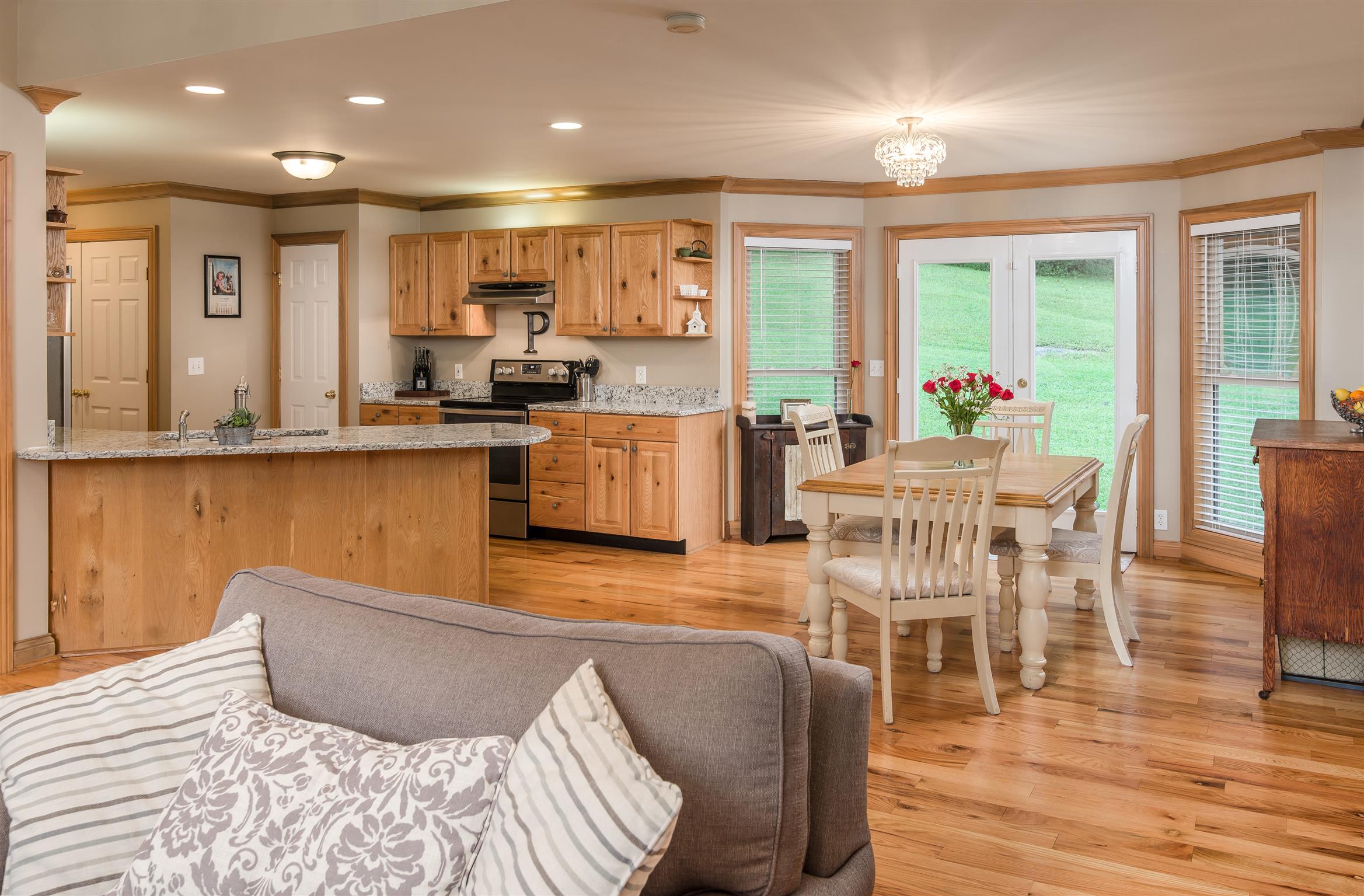 8731 Griffith Road Nashville, TN 37221 - Photo 9 of 28 Gallery Image 9