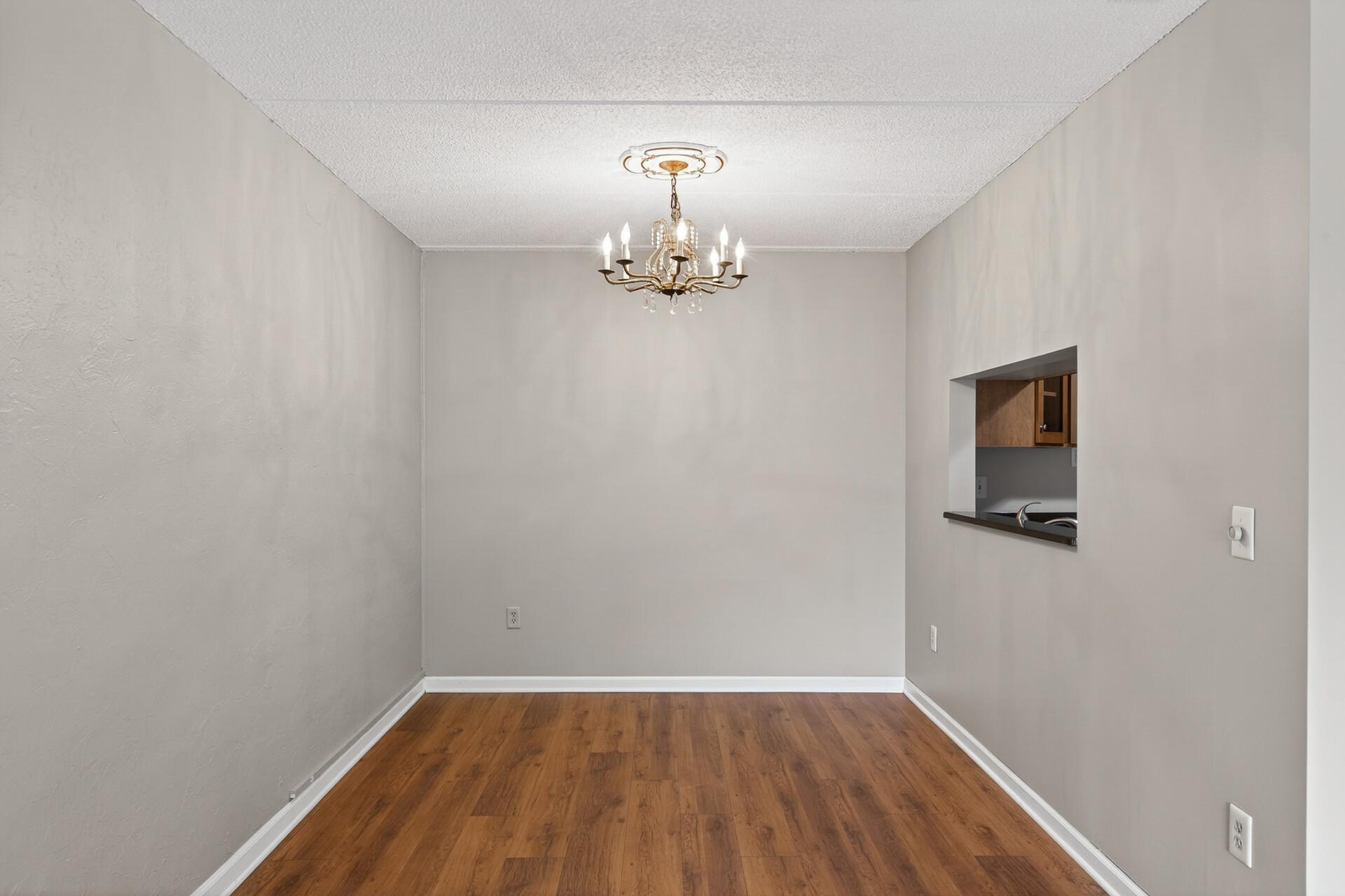 10501 Cedar Lake Road, Unit 318 Minnetonka, MN 55305 - Photo 15 of 48