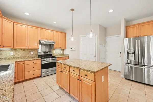 $795,000 | 1808 Abby Knoll Drive, Apex, NC 27502