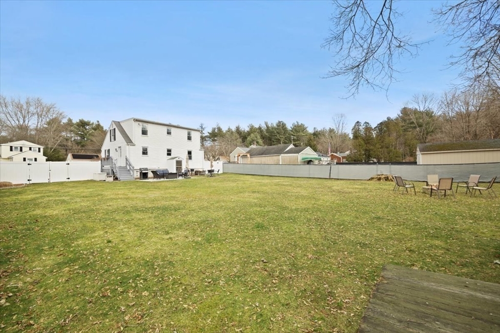 29 Reeds Lane Holbrook, MA 02343 - Photo 36 of 41 Gallery Image 36