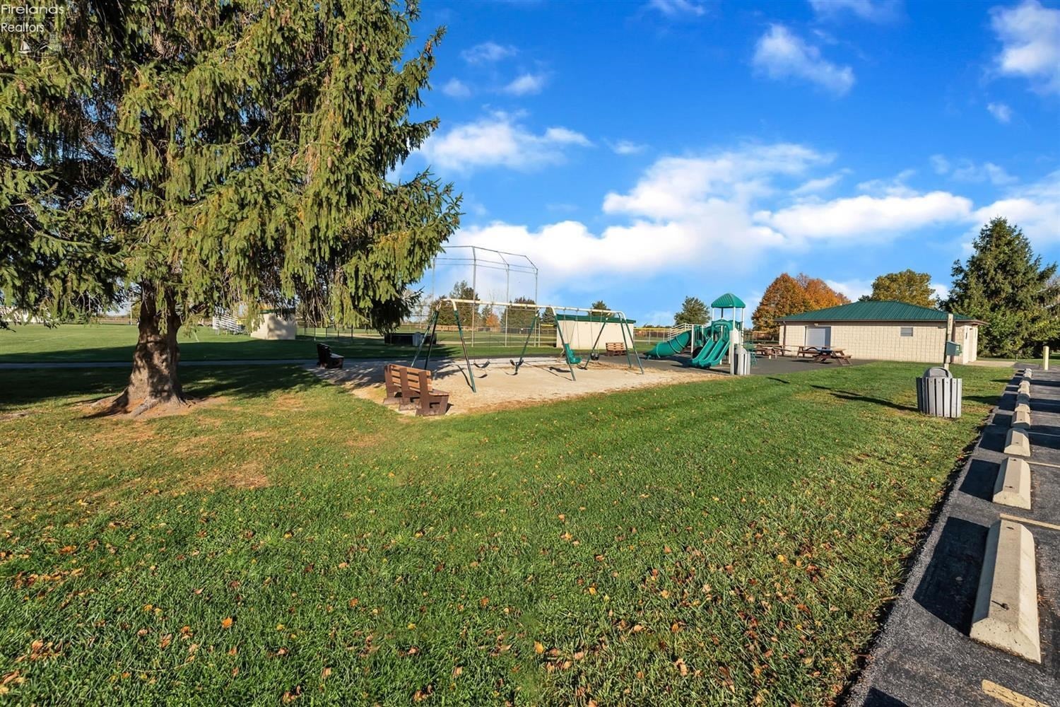 1719 Morrison Road Fremont, OH 43420 - Photo 32 of 46 Gallery Image 32