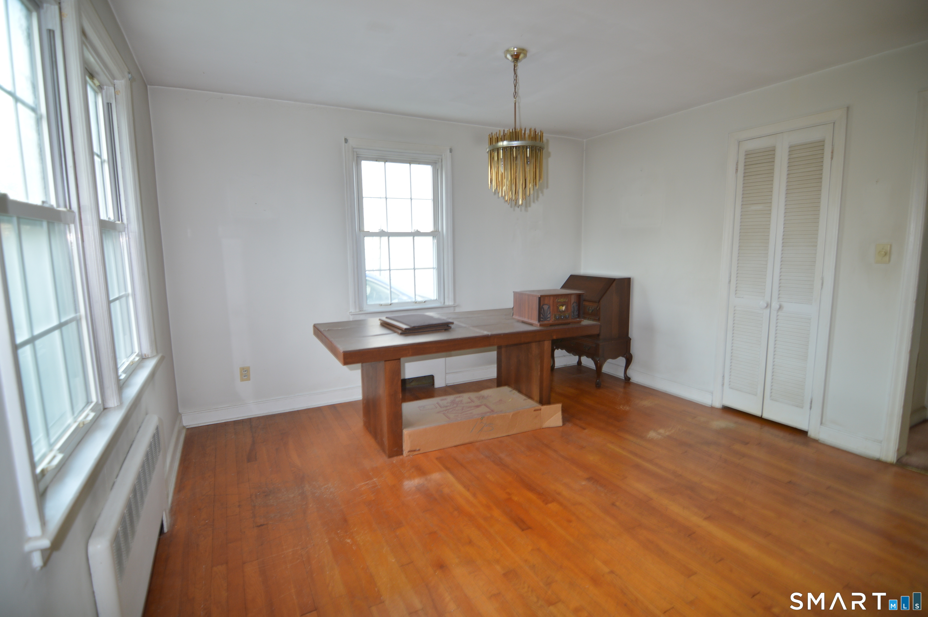 69 Fairview Street Milford, CT 06460 - Photo 9 of 26