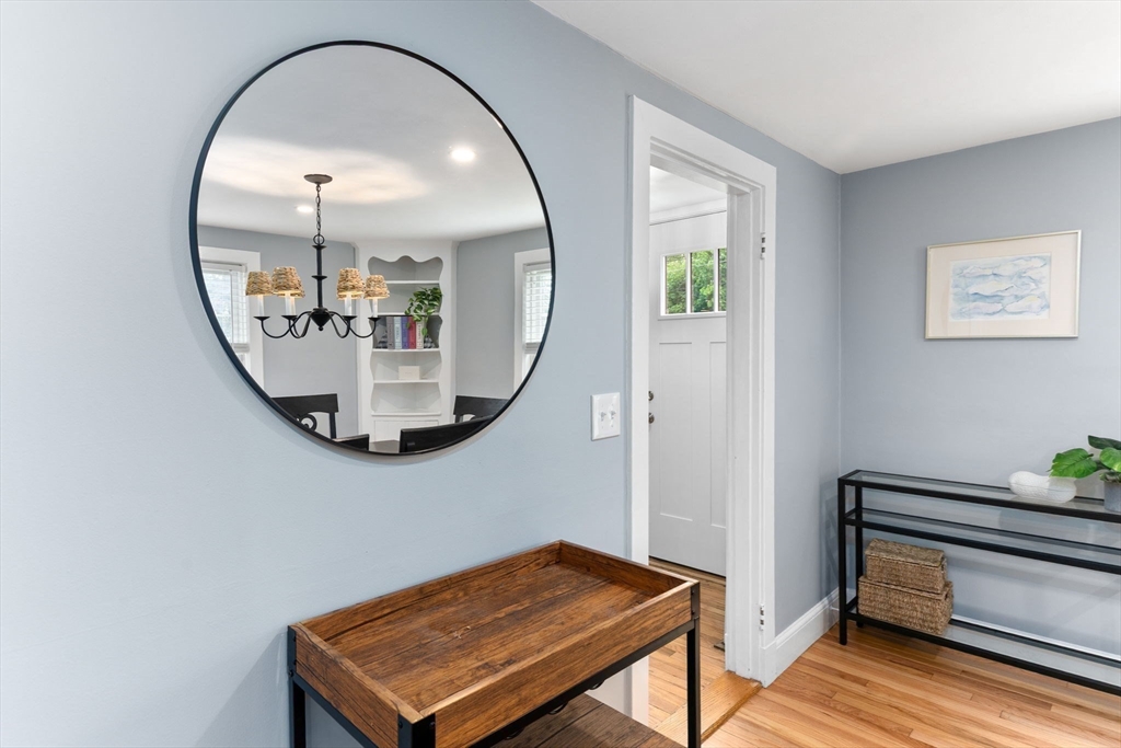 10 Forrest Road Walpole, MA 02081 - Photo 16 of 34 Gallery Image 16