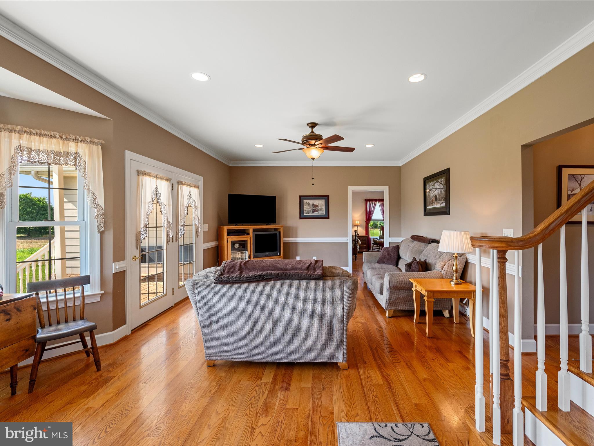78 Old Grade Road Strasburg, VA 22657 - Photo 29 of 70 Living Room