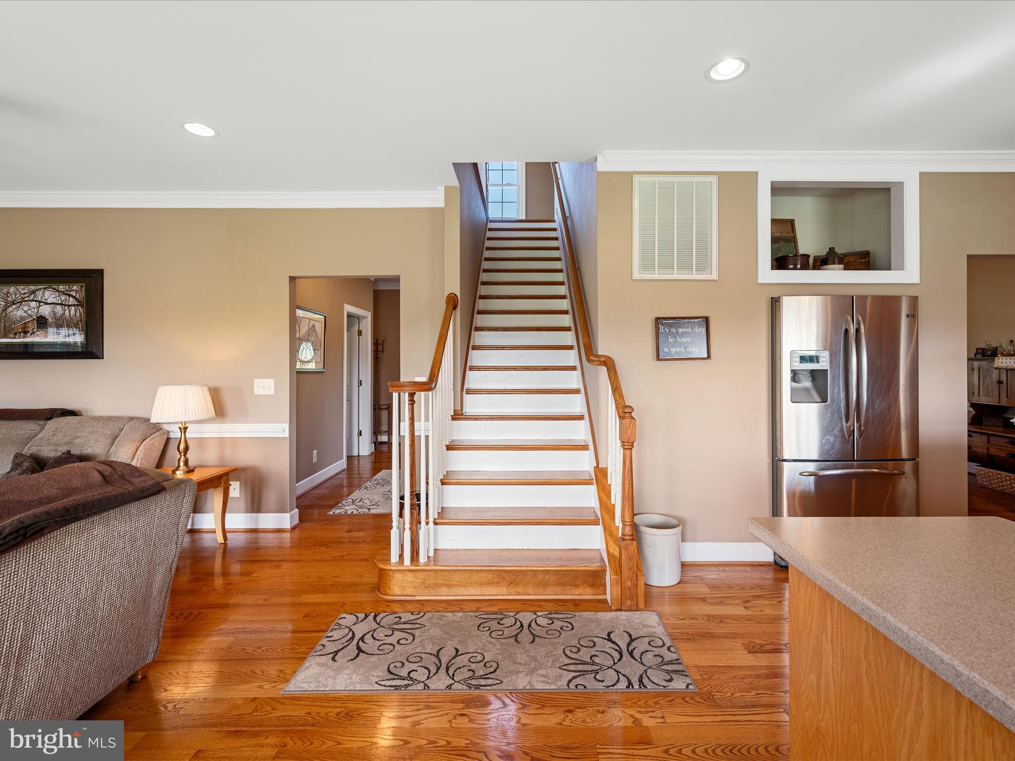 78 Old Grade Road Strasburg, VA 22657 - Photo 41 of 70 Staircase