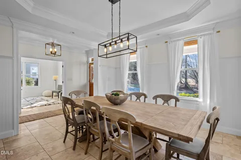 $800,000 | 30054 Village Park Drive, Chapel Hill, NC 27517