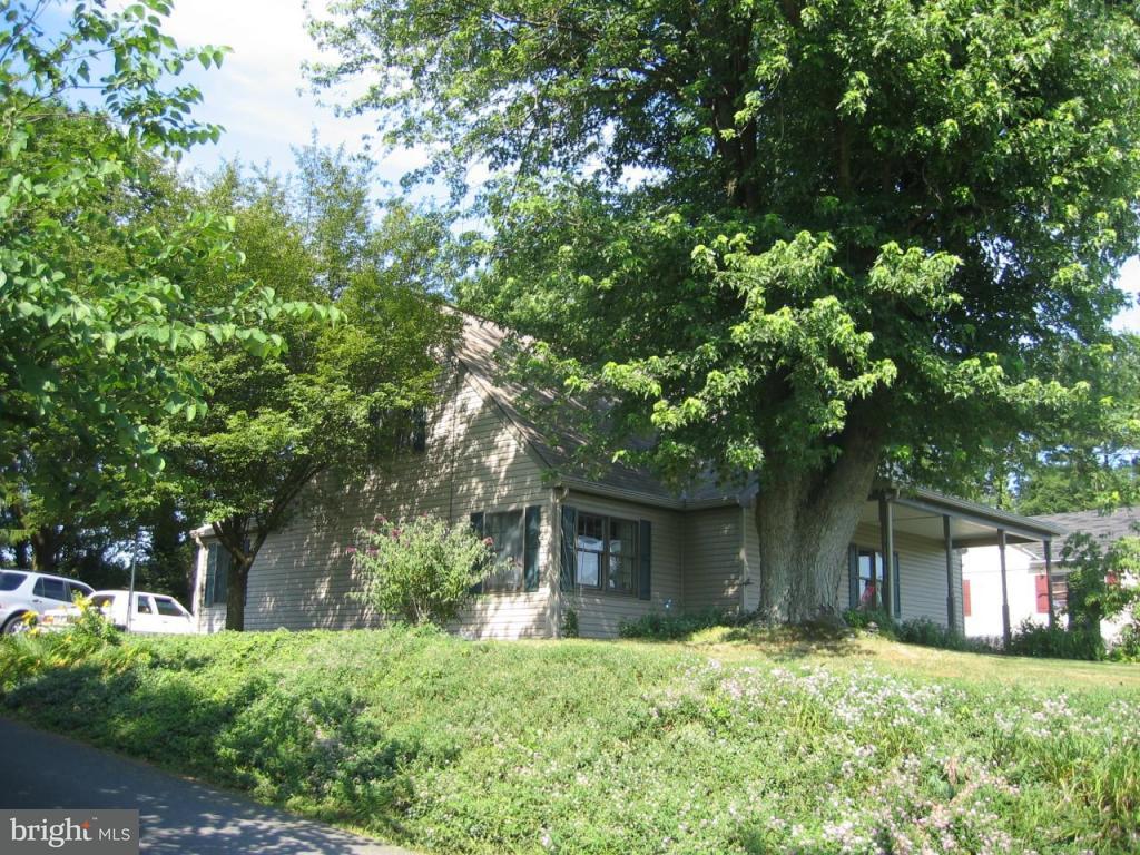 55 Hossler Road Manheim, PA 17545 - Photo 1 of 10