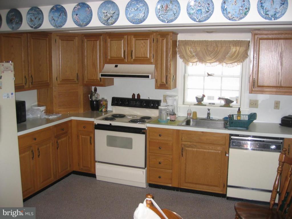 55 Hossler Road Manheim, PA 17545 - Photo 7 of 10