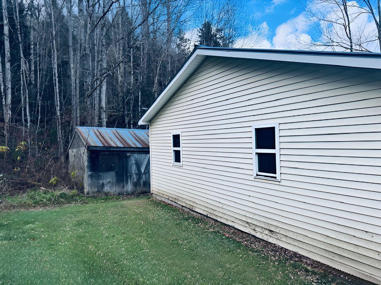 203 Tunnel Brook Road Hancock, VT 05748 - Photo 2 of 9