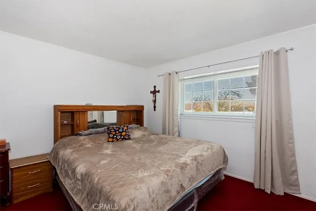 $379,900 | 15873 La Paz Drive, Victorville, CA 92395