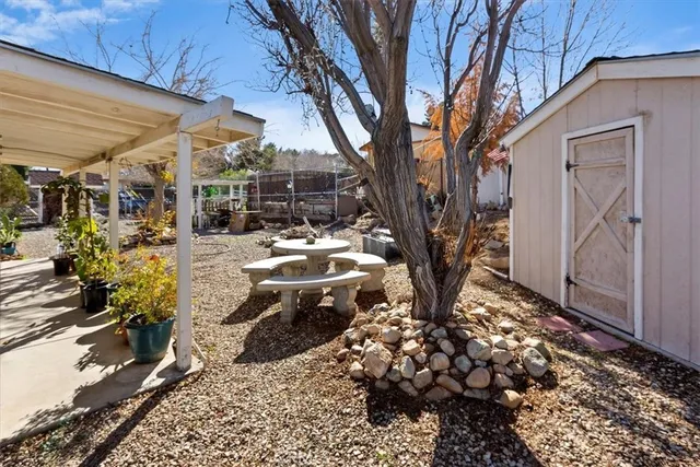 $379,900 | 15873 La Paz Drive, Victorville, CA 92395