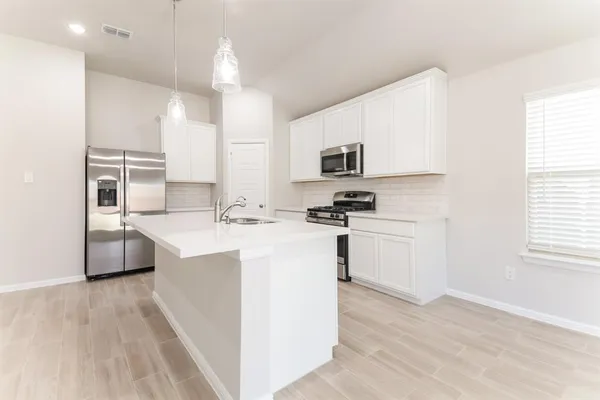 $2,950 | 5108 Middlestone Lane, Argyle, TX 76226