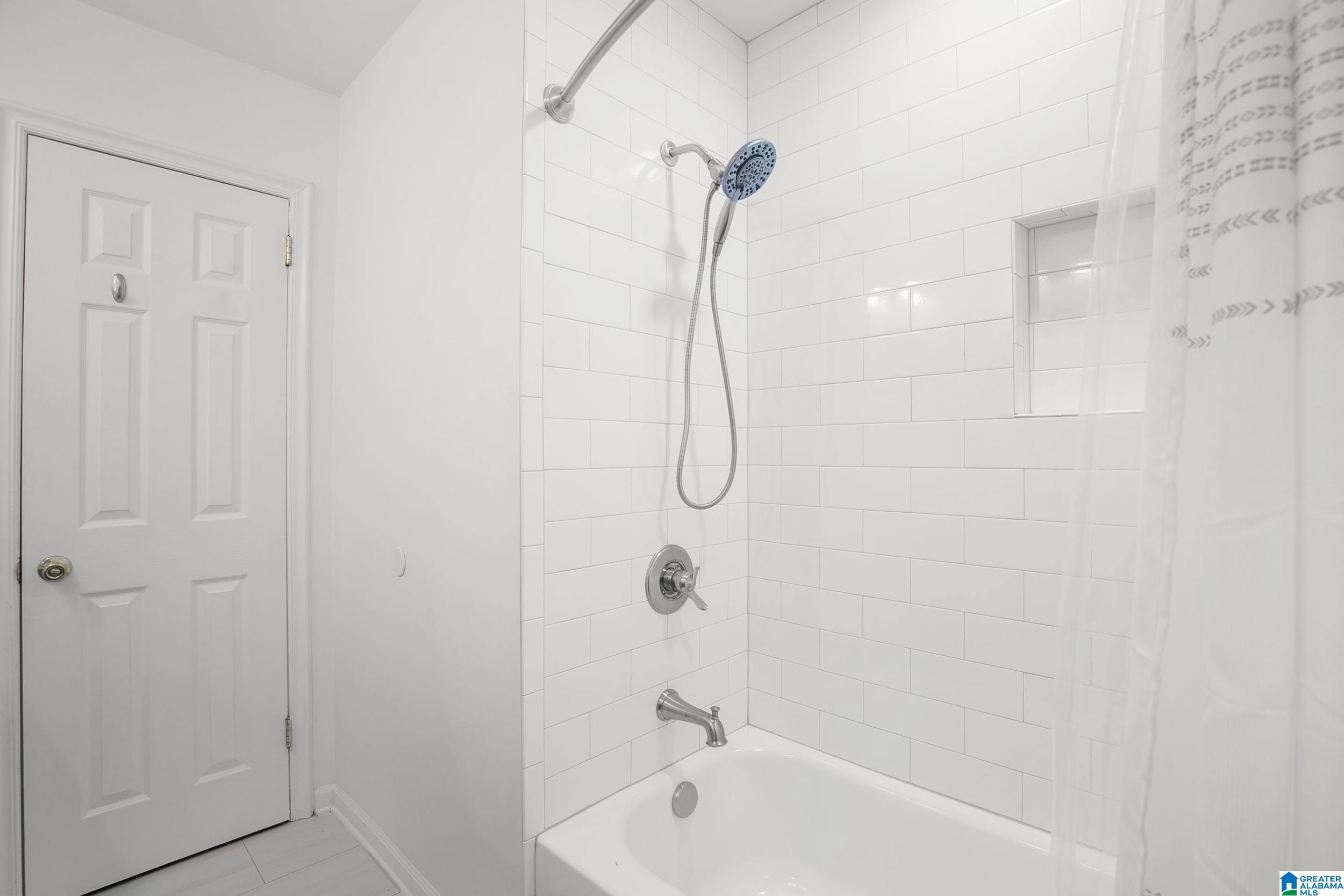 1549 Holly Road Birmingham, AL 35216 - Photo 20 of 49
