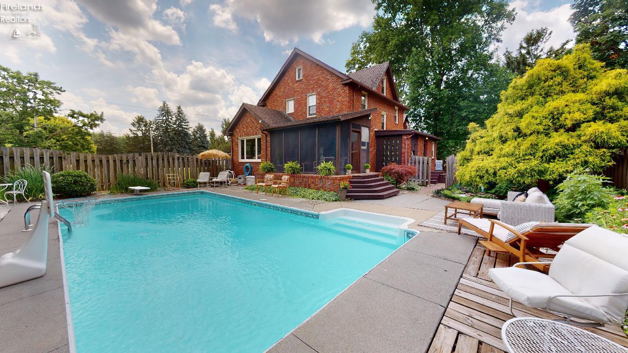1720 Port Clinton Road Fremont, OH 43420 - Photo 27 of 45 Gallery Image 27