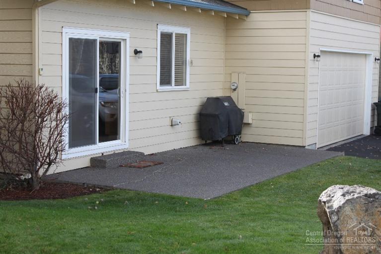 2942 Yellow Ribbon Drive Bend, OR 97701 - Photo 5 of 24 Additional Photo