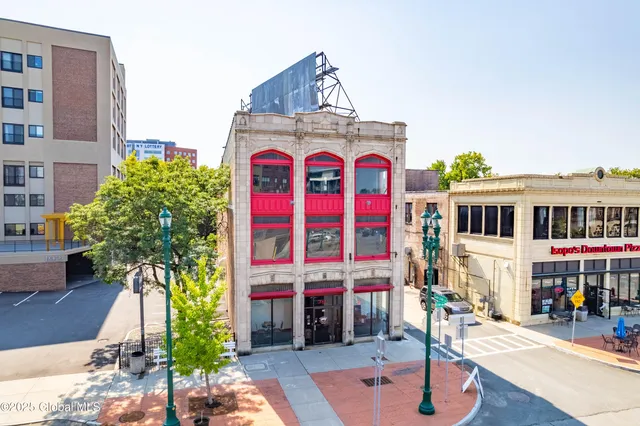 $995,000 | 180 Erie Boulevard, Schenectady, NY 12305