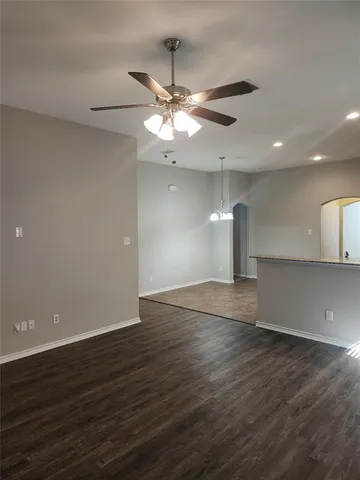 $2,195 | 12112 Castleford Way, Fort Worth, TX 76036