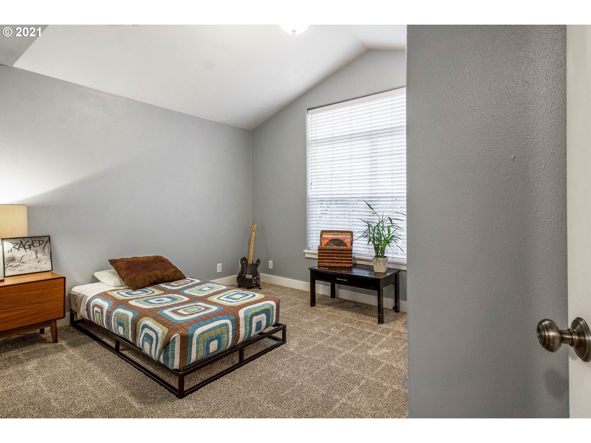 6014 Avalon Street Eugene, OR 97402 - Photo 23 of 32