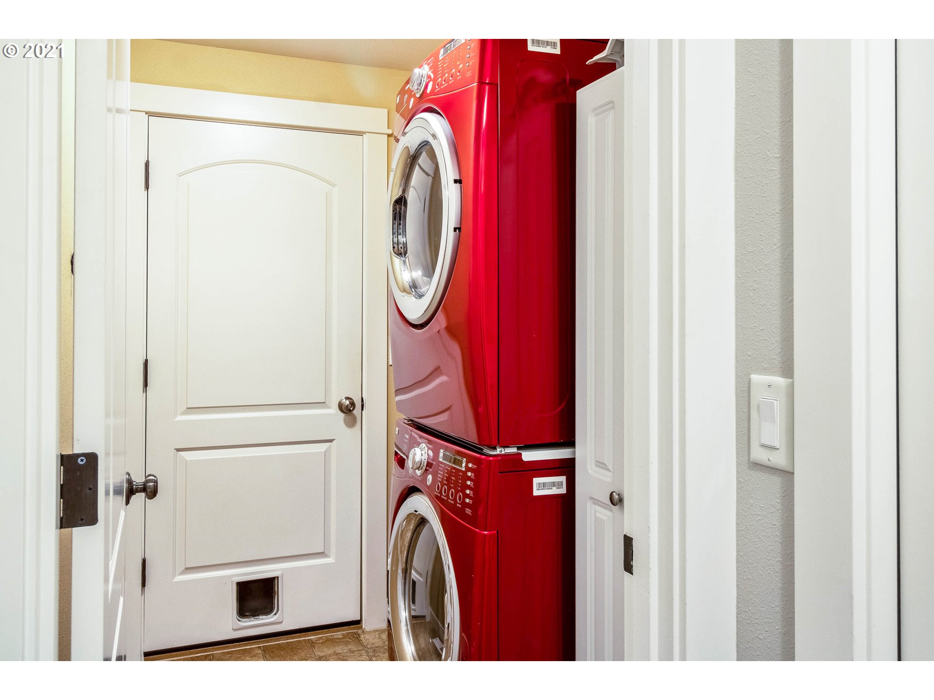 6014 Avalon Street Eugene, OR 97402 - Photo 26 of 32