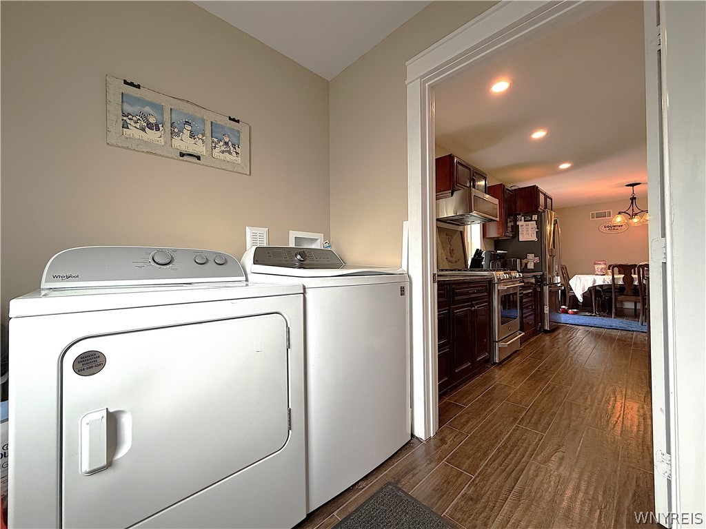 6455 Salt Road Clarence, NY 14031 - Photo 12 of 32