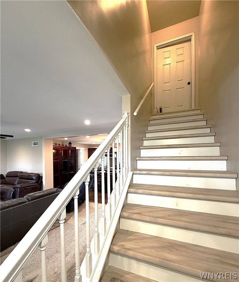 6455 Salt Road Clarence, NY 14031 - Photo 19 of 32