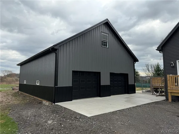 $625,000 | 6455 Salt Road, Clarence, NY 14031
